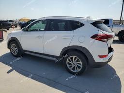 HYUNDAI TUCSON SEL 2018 white  gas KM8J33A44JU671532 photo #3