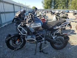 BMW R 1250 GS 2023 gray  gas WB10M1307P6H82102 photo #4