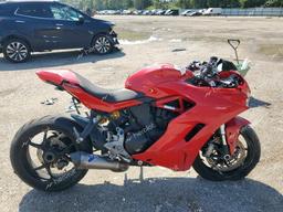 DUCATI SUPERSPORT 2017 red  gas ZDMVABDS6HB002270 photo #2