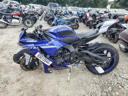 YAMAHA YZFR1 2021 blue  gas JYARN66E2MA001631 photo #4