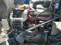 MACK 600 CXU600 2017 white tractor diesel 1M1AW07Y3HM081837 photo #4