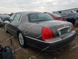 LINCOLN TOWN CAR E 2004 gray  gas 1LNHM81W54Y606258 photo #3