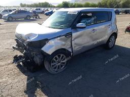 KIA SOUL + 2018 silver  gas KNDJP3A50J7608556 photo #2