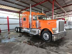 PETERBILT 389 2022 orange  diesel 1XPXDP9X5ND802005 photo #2