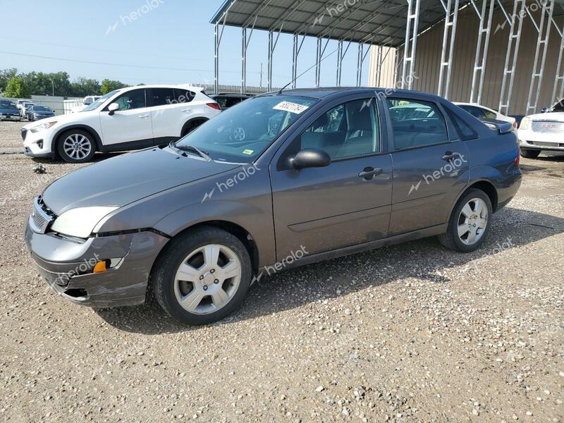 FORD FOCUS ZX4 2006 silver  gas 1FAHP34N96W185487 photo #1