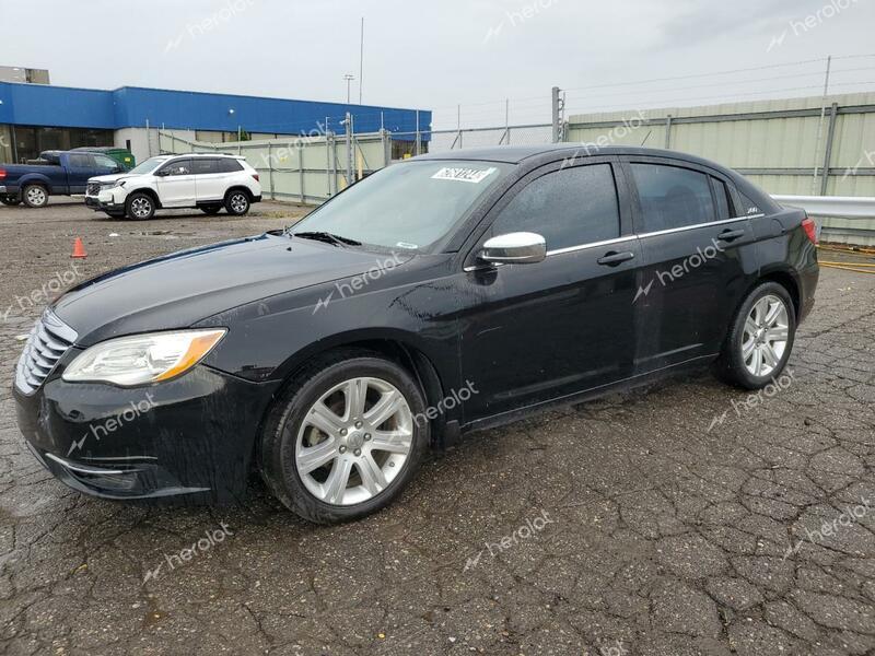 CHRYSLER 200 TOURIN 2013 black  gas 1C3CCBBB4DN553052 photo #1