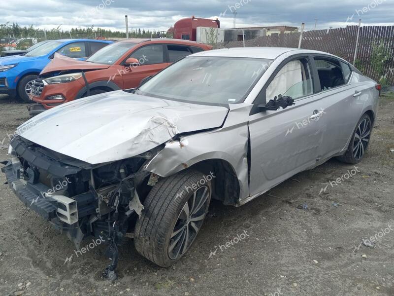 NISSAN ALTIMA SR 2022 silver  gas 1N4BL4CV0NN386434 photo #1