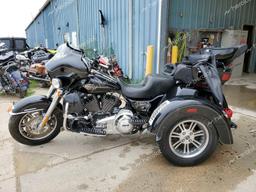 HARLEY-DAVIDSON FLHTCUTG T 2012 black road/str gas 1HD1MAM19CB851867 photo #4