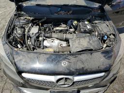 MERCEDES-BENZ CLA 250 2018 white  gas WDDSJ4EB0JN528574 photo #4