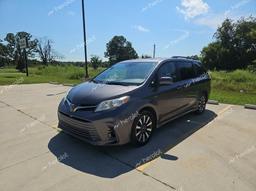 TOYOTA SIENNA XLE 2018 charcoal  gas 5TDDZ3DC1JS197045 photo #3