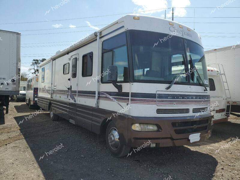 WINNEBAGO MOTORHOME 1999 two tone  gas 3FCNF53S9XJA34557 photo #1