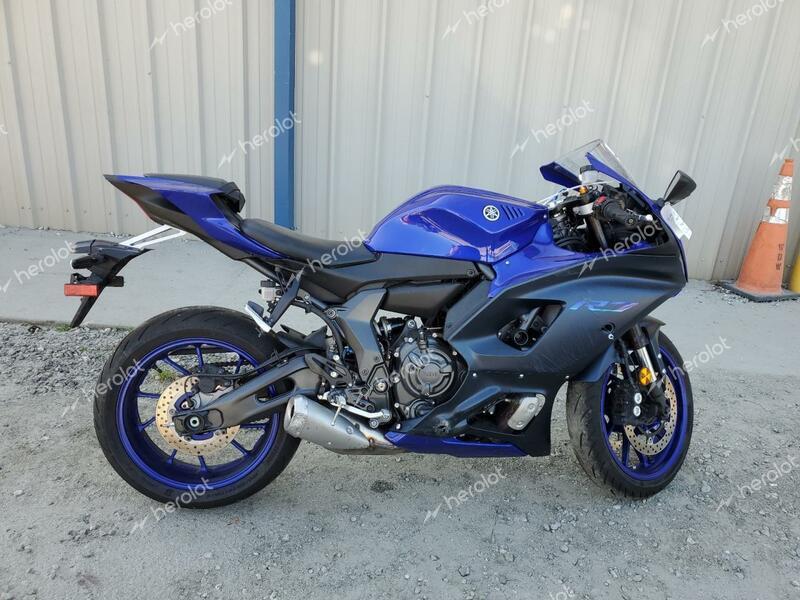 YAMAHA YZFR7 2023 blue  gas JYARM38E2PA004662 photo #1