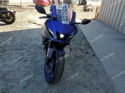 YAMAHA YZFR7 2023 blue  gas JYARM38E2PA004662 photo #3