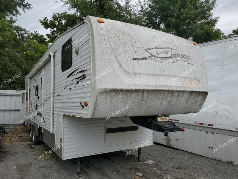 KZ TRAILER 2006 white   4EZFS33276S083389 photo #1