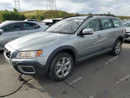 VOLVO XC70 3.2 2010 silver  gas YV4982BZXA1081556 photo #2