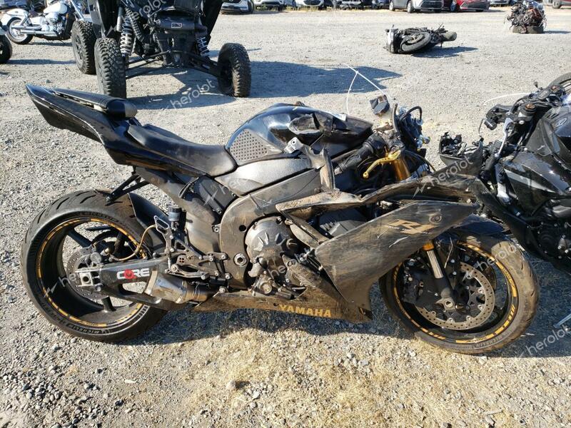 YAMAHA YZFR1 2008 black  gas JYARN20Y98A003653 photo #1