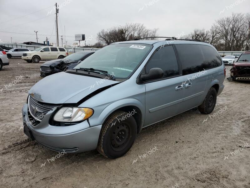 CHRYSLER TOWN & COU 2004 blue  gas 2C4GP44R64R600463 photo #1