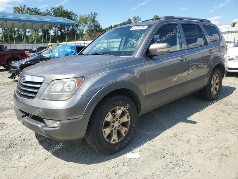 KIA BORREGO LX 2009 silver 4dr spor gas KNDJH741X95038473 photo #1