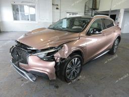 INFINITI QX30 BASE 2017 pink  gas SJKCH5CR6HA023217 photo #3