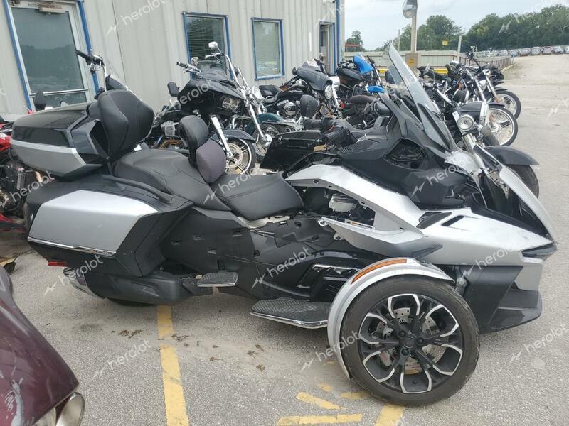 CAN-AM SPYDER ROA 2022 gray  gas 2BXNBDD29NV005768 photo #1