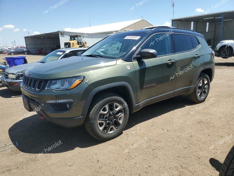 JEEP COMPASS TR 2018 green  gas 3C4NJDDB2JT419302 photo #1