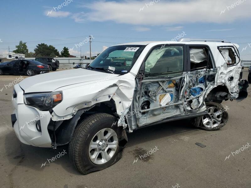 TOYOTA 4RUNNER SR 2016 white 4dr spor gas JTEZU5JRXG5145528 photo #1