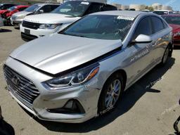 HYUNDAI SONATA SE 2018 silver  gas 5NPE24AF4JH615617 photo #2