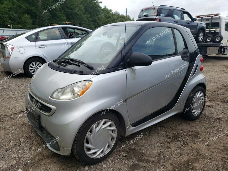 SMART FORTWO PUR 2013 gray  gas WMEEJ3BA3DK711035 photo #1