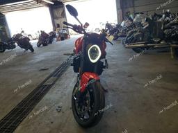 DUCATI MONSTER 2021 red  gas ZDMMAMDTXMB001925 photo #3