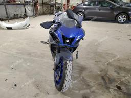 YAMAHA YZFR7 2022 blue  gas JYARM38E4NA001212 photo #3