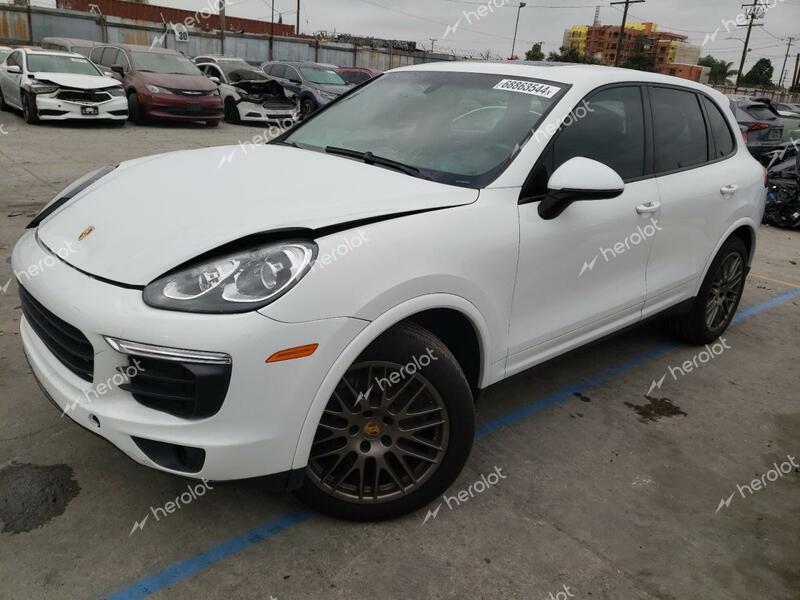 PORSCHE CAYENNE 2017 white 4dr spor gas WP1AA2A24HKA81225 photo #1