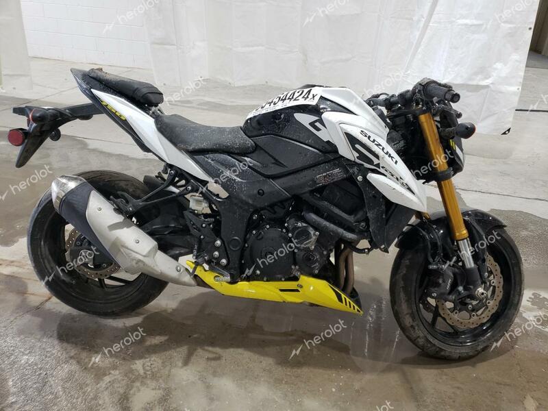 SUZUKI GSX-S750 M 2023 white  gas JS1C533DXP7100262 photo #1