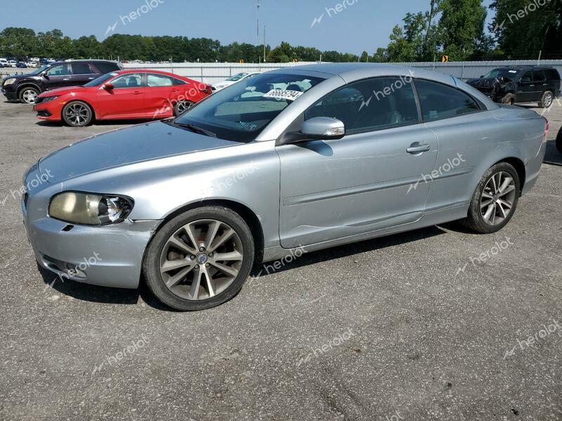 VOLVO C70 T5 2010 charcoal  gas YV1672MC5AJ092914 photo #1