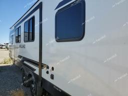 HEART LAND TRAILER 2022 two tone   5SFNB3229NN490669 photo #4