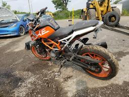 KTM 390 DUKE 2017 orange  gas MD2JPJ406HC209683 photo #4