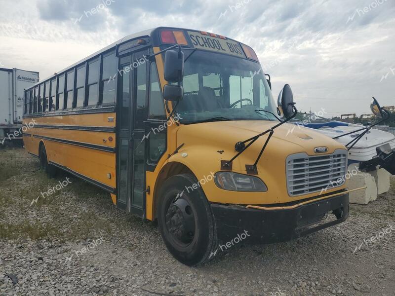 FREIGHTLINER CHASSIS B2 2011 yellow bus diesel 4UZABRDK9BCAW0745 photo #1