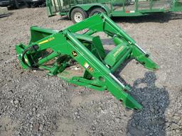 JOHN DEERE 520M 2022 green   1P0520MXKND087576 photo #2