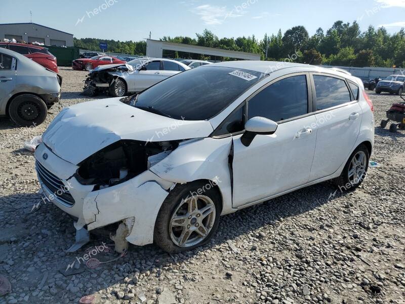 FORD FIESTA SE 2017 white  gas 3FADP4EJ6HM162882 photo #1