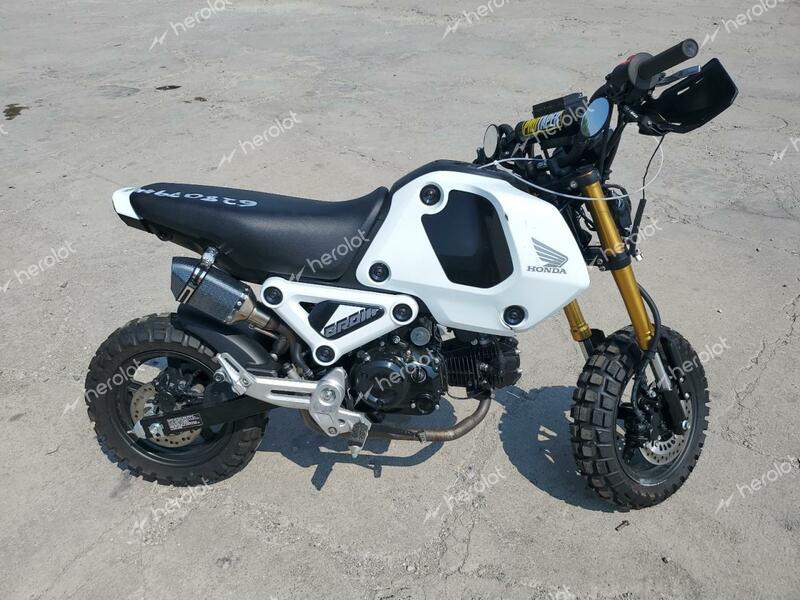 HONDA GROM 2024 white  gas MLHJC9216R5202246 photo #1