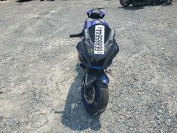 YAMAHA YZFR7 2022 blue  gas JYARM38E5NA001087 photo #3