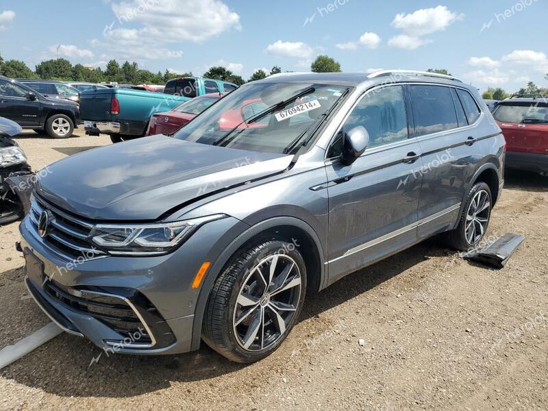 VOLKSWAGEN TIGUAN SEL 2022 gray  gas 3VV4B7AX2NM144509 photo #1