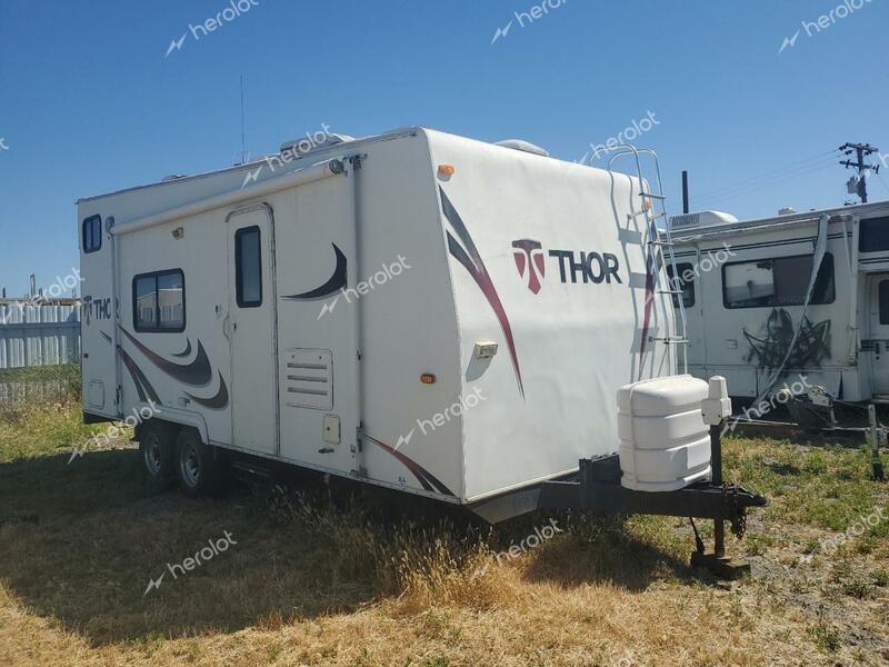 THOR KODIAK 2001 white   4XTTN21211C125596 photo #1