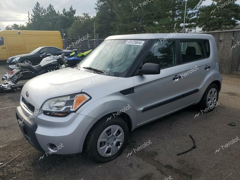 KIA SOUL 2011 silver  gas KNDJT2A15B7284251 photo #1