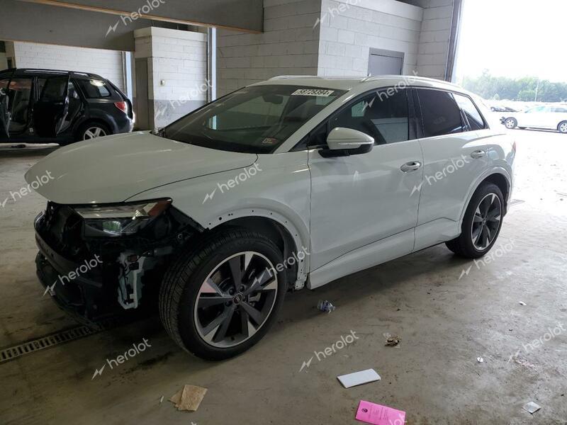 AUDI Q4 E-TRON 2022 white  electric WA1H2BFZ6NP030384 photo #1