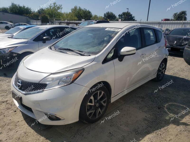 NISSAN VERSA NOTE 2015 white hatchbac gas 3N1CE2CP7FL428133 photo #1