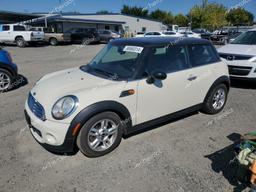 MINI COOPER 2011 cream  gas WMWSU3C54BT097952 photo #2