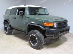 TOYOTA FJ CRUISER 2014 green  gas JTEBU4BF7EK186066 photo #2