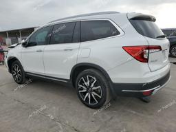 HONDA PILOT TOUR 2022 white  gas 5FNYF5H69NB016231 photo #3