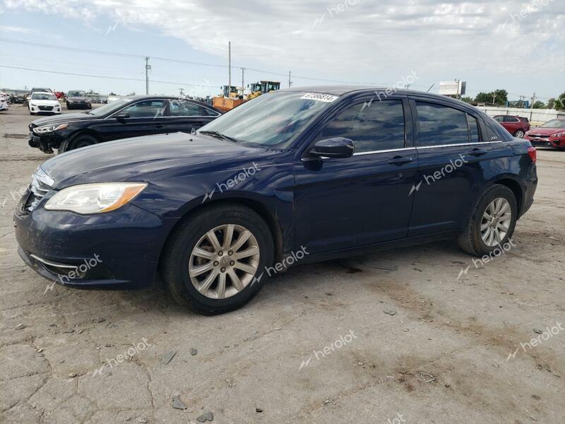 CHRYSLER 200 TOURIN 2013 blue  gas 1C3CCBBB1DN551002 photo #1