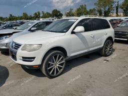 VOLKSWAGEN TOUAREG 2 2008 white 4dr spor gas WVGCB77L98D032526 photo #2